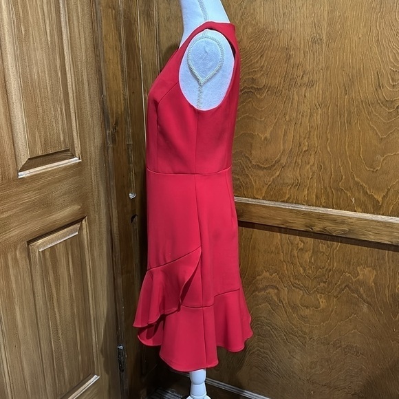 Trina Turk Spumante Fit and Flare Dress Size 8 - NWT - Picture 2 of 7